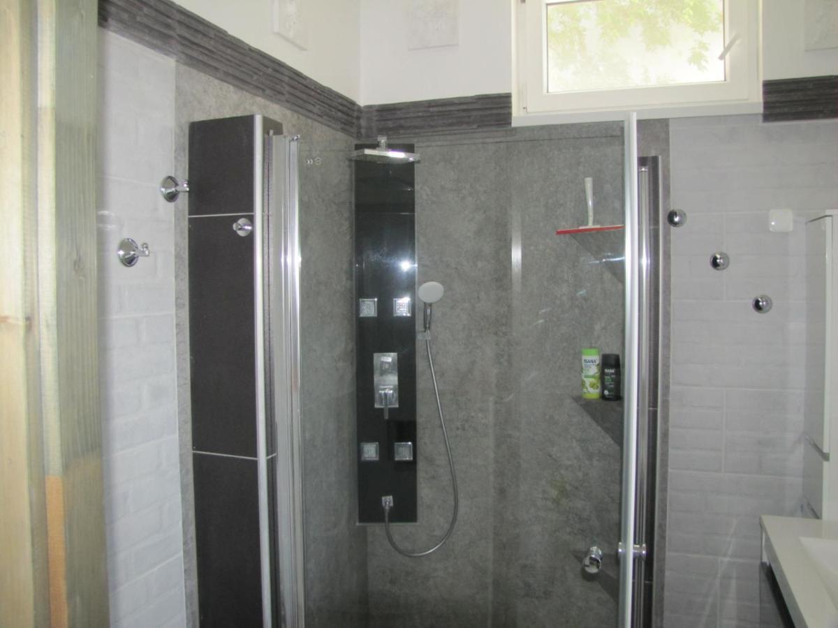Mm Apartman Seghedin Exterior foto